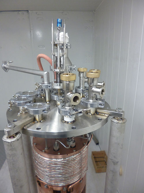cryostat réalisation du centres d'essais et de recherches cephi